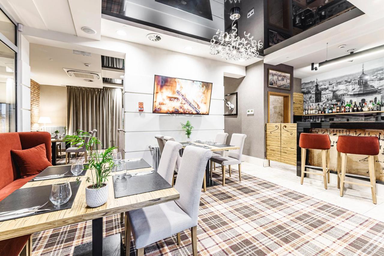 Hotel Wieniawski Lublin Kültér fotó